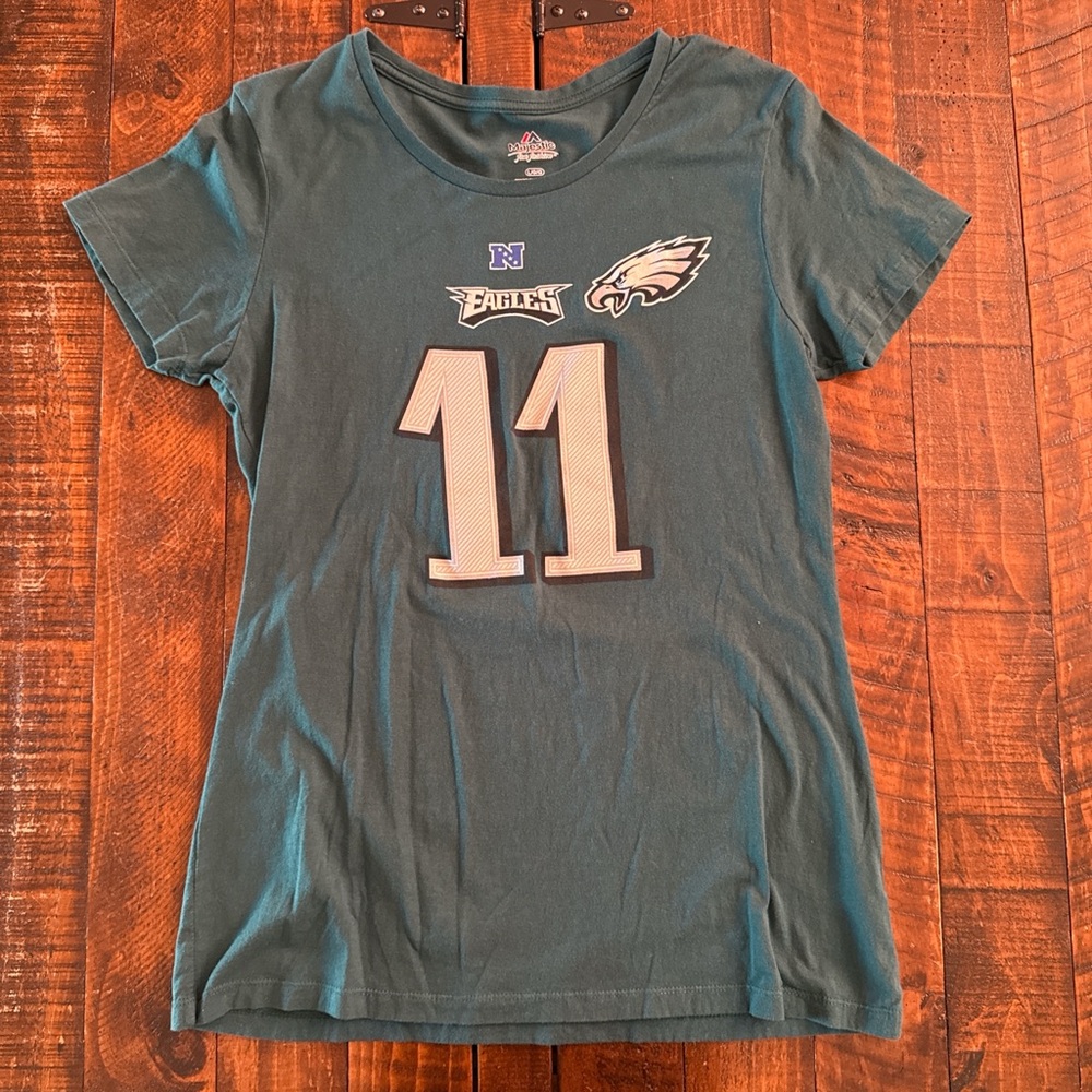 Majestic Philadelphia Eagles Carson Wentz #11 Women's Large Glitter Graphic Tee